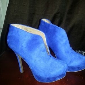 Blue suede shoes